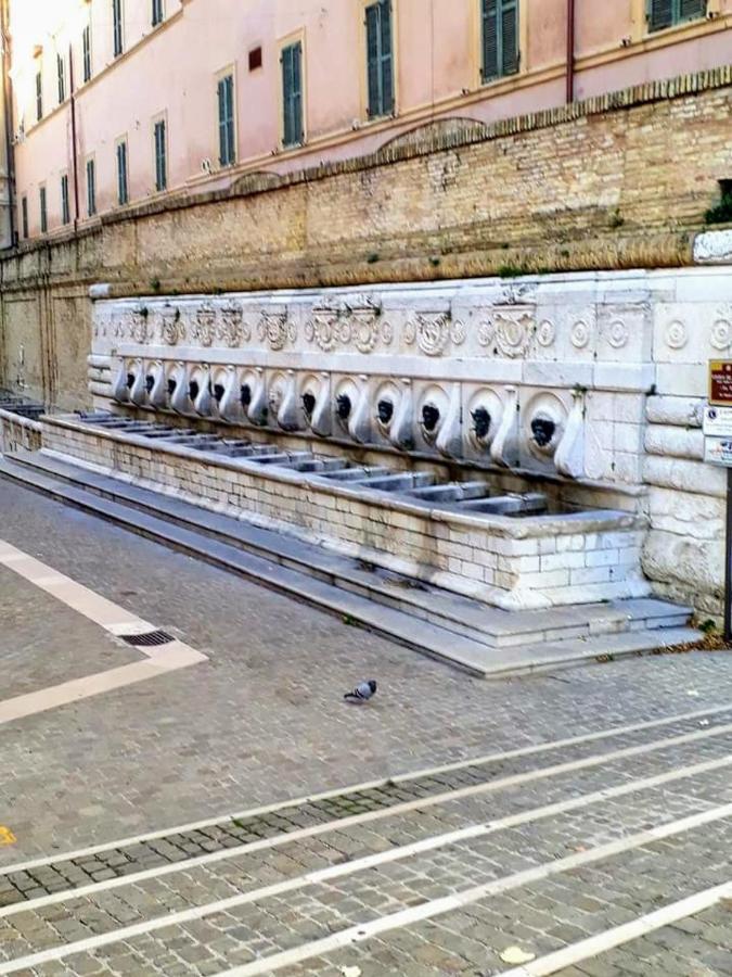 فيلا Il Balcone Sul Corso أنكونا المظهر الخارجي الصورة